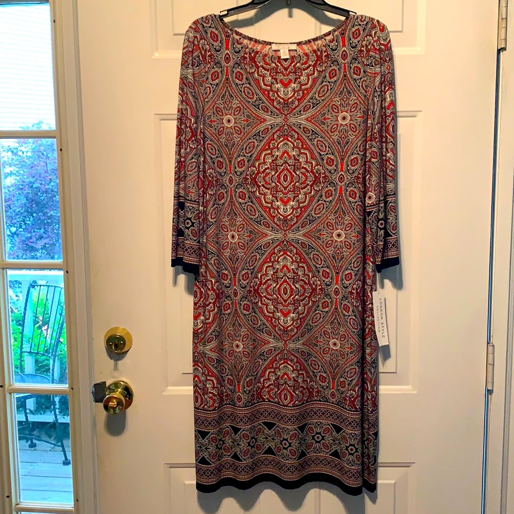 NWT 3/4 sleeve patterned shift dress Sz 16